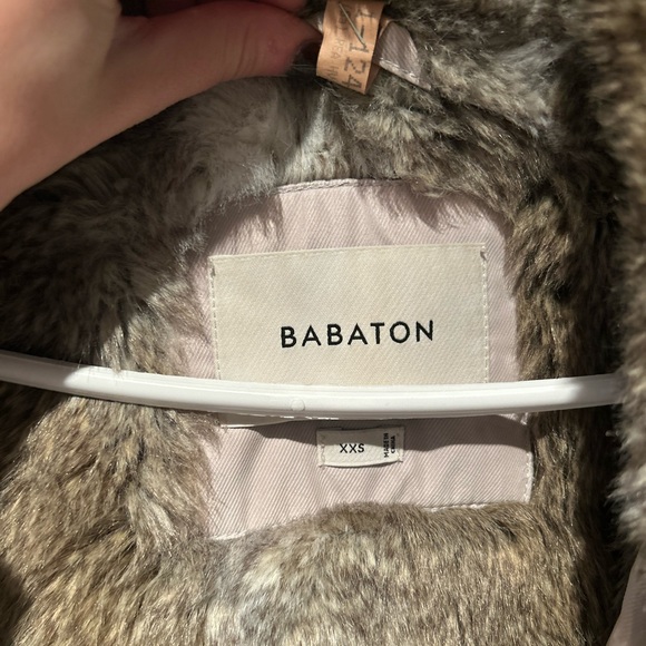 Winter coat - Picture 3 of 5